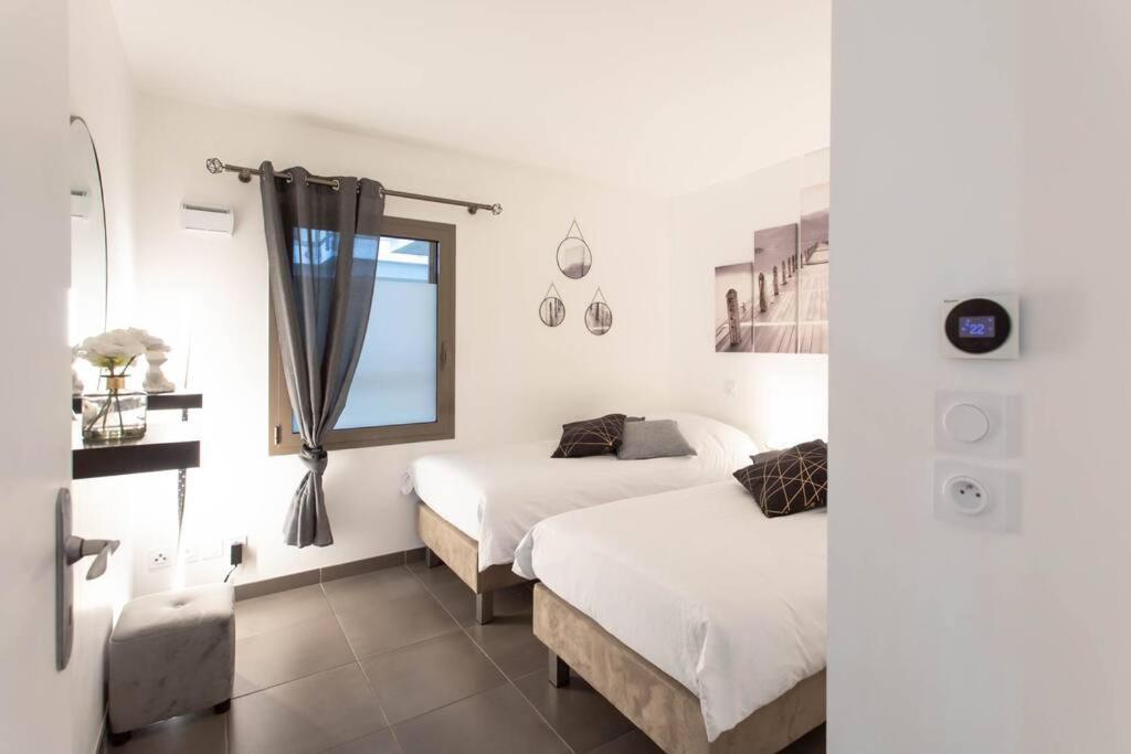 A7- 2 Bdr Sea & Mountain View - Ac, Parking, Pool & Terrace Antibes Exterior foto